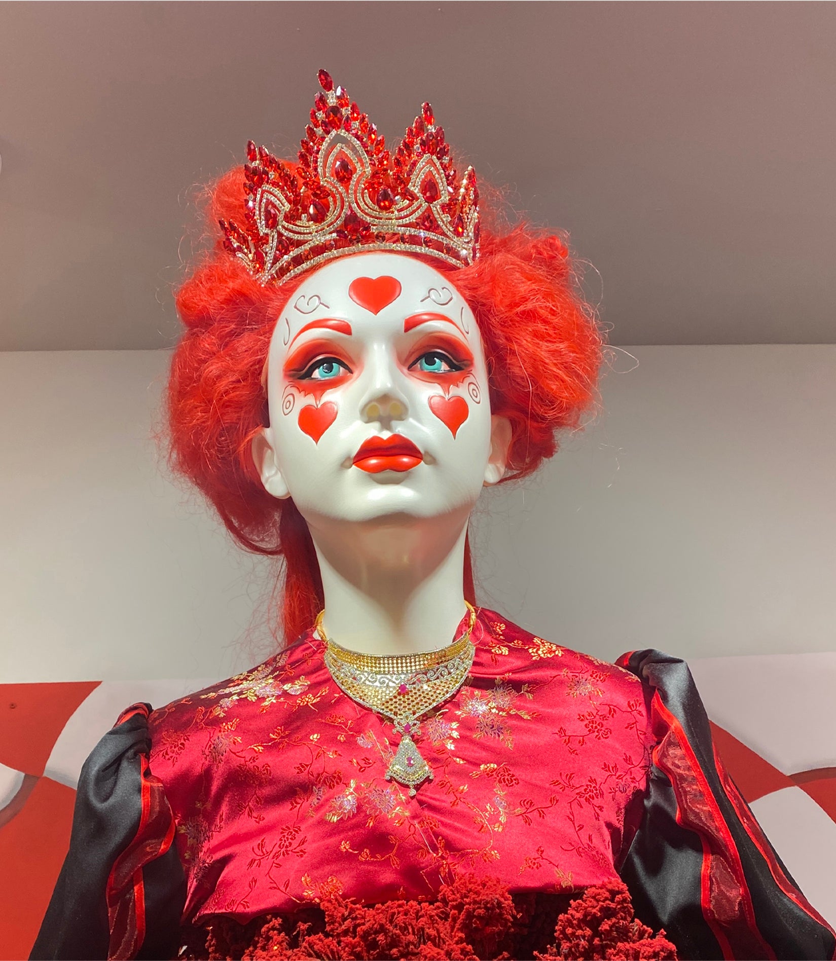 Red Queen Custom Tree - Double Platinum